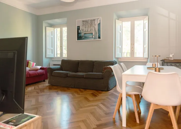Tiber Luxury *